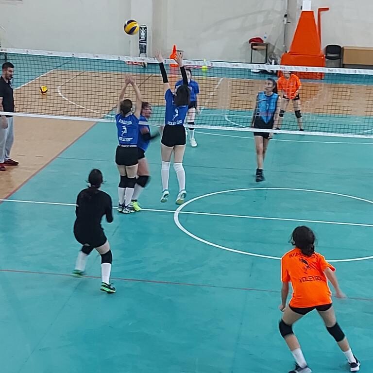 Beylikdüzü Voleybol Eğitimi